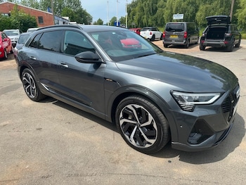 Used Audi e-tron 2021 for sale - 75230810: Photo