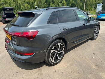 Used Audi e-tron 2021 for sale - 75230810: Photo