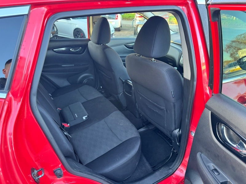 Used Nissan Qashqai 2015 for sale - 77014680: Photo 13