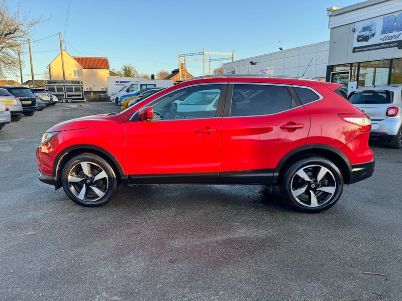 Used Nissan Qashqai 2015 for sale - 77014680: Photo 5