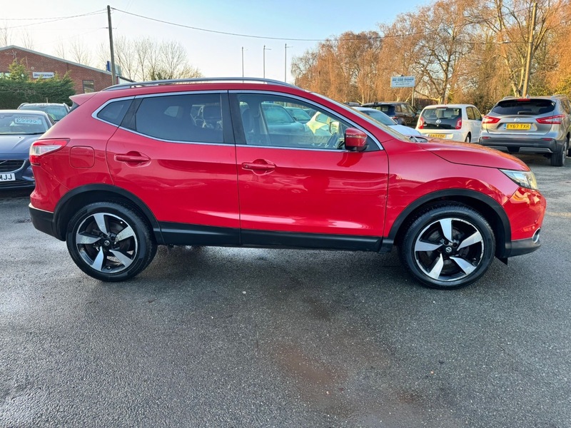 Used Nissan Qashqai 2015 for sale - 77014680: Photo 7