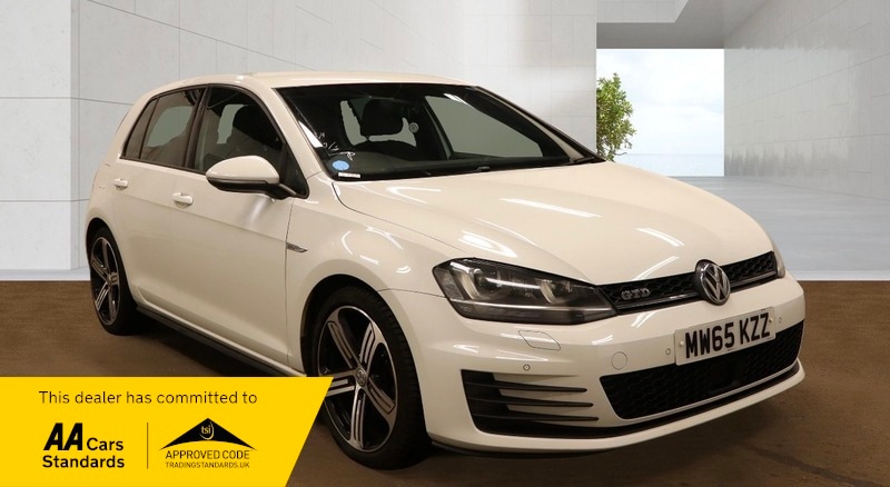Used Volkswagen Golf 2015 for sale - 78213212: Photo 1