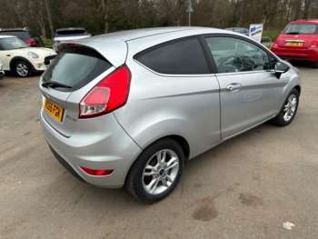 Used Ford Fiesta 2015 for sale - 74124485: Photo