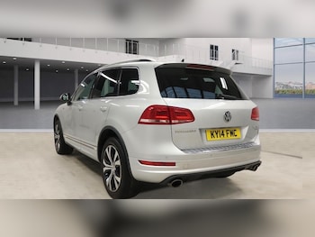 Used Volkswagen Touareg 2014 for sale - 77880724: Photo
