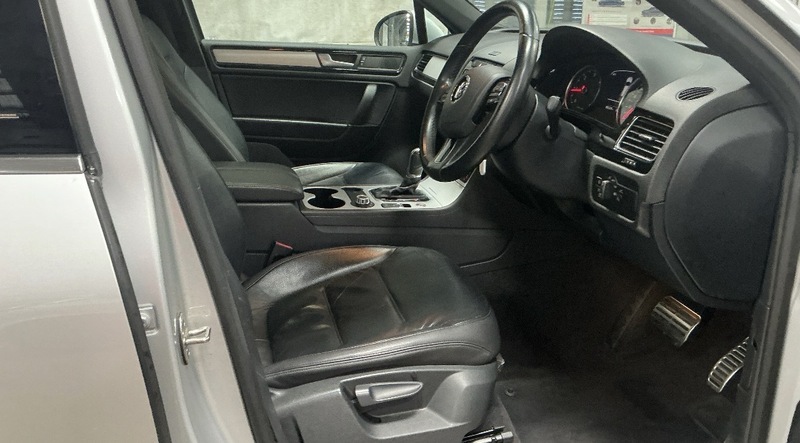 Used Volkswagen Touareg 2014 for sale - 77880724: Photo 5