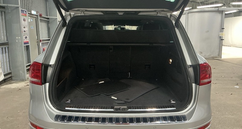 Used Volkswagen Touareg 2014 for sale - 77880724: Photo 9