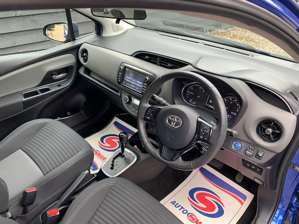 Used Toyota Yaris 2018 for sale - 76269706: Photo 14