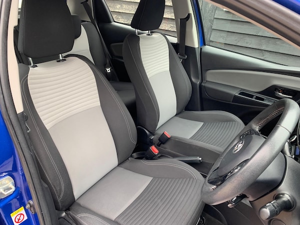 Used Toyota Yaris 2018 for sale - 76269706: Photo 15