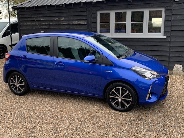 Used Toyota Yaris 2018 for sale - 76269706: Photo 2