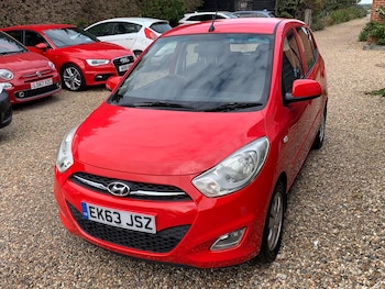 Used Hyundai i10 2013 for sale - 76021084: Photo