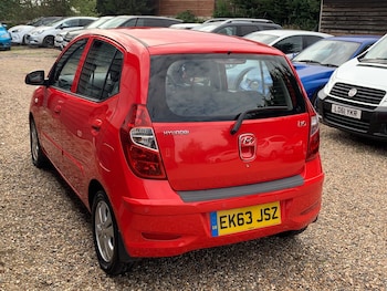 Used Hyundai i10 2013 for sale - 76021084: Photo