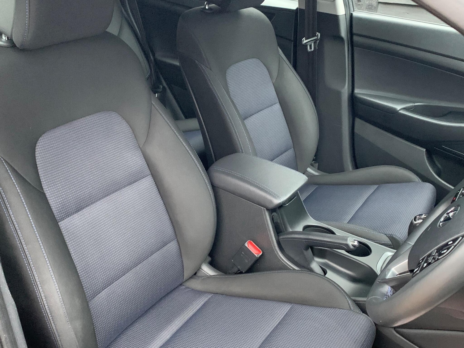 Used Hyundai TUCSON 2017 for sale - 77411663: Photo 12