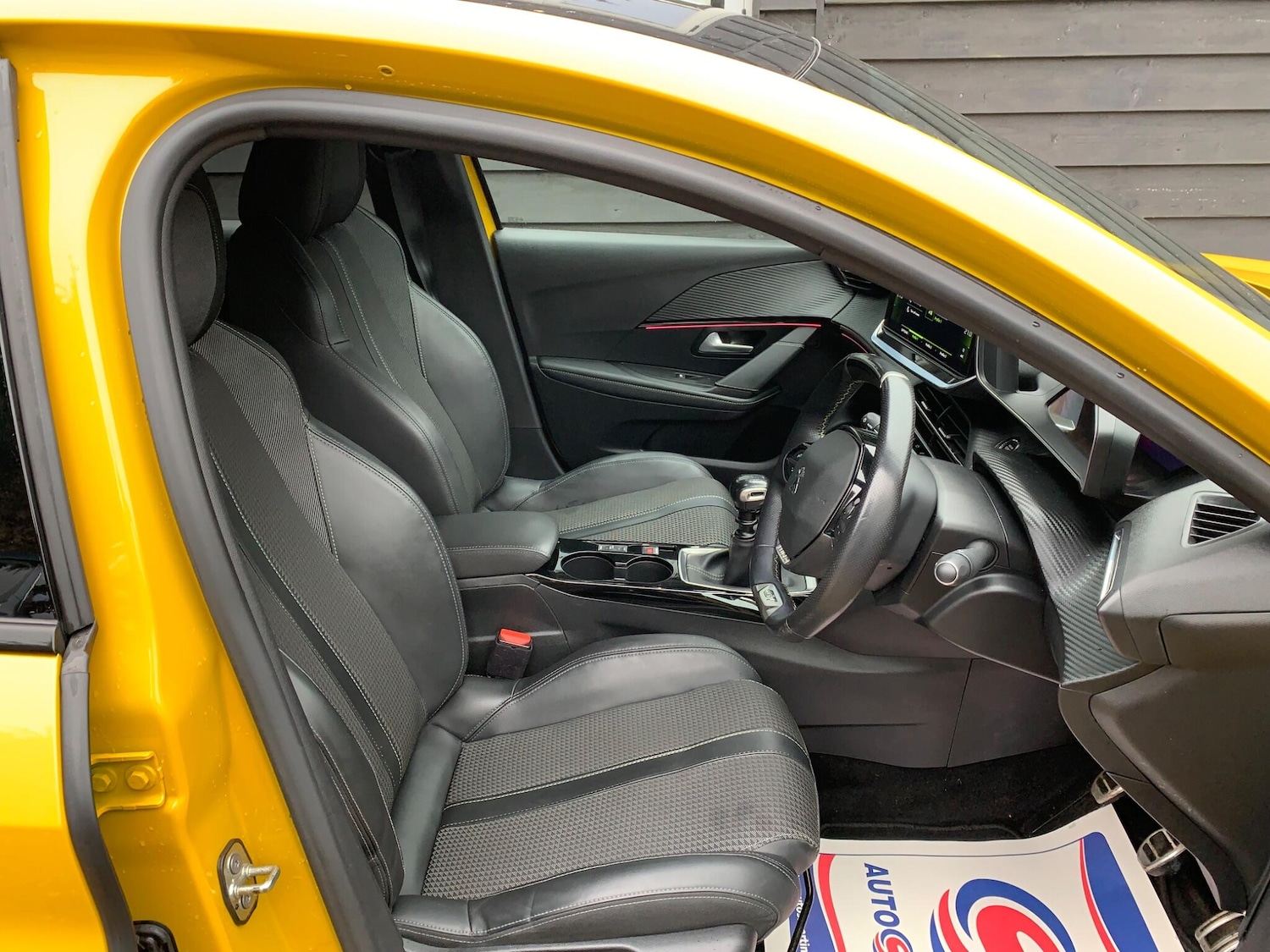 Used Peugeot 208 2021 for sale - 77510991: Photo 10