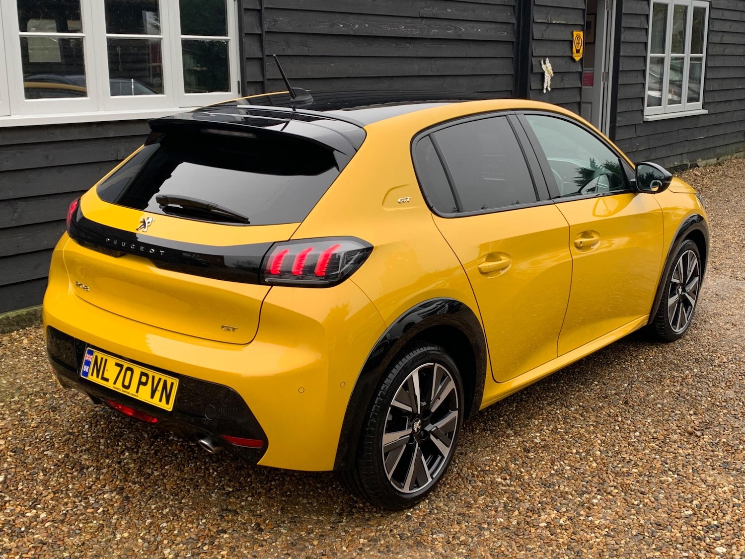 Used Peugeot 208 2021 for sale - 77510991: Photo 8