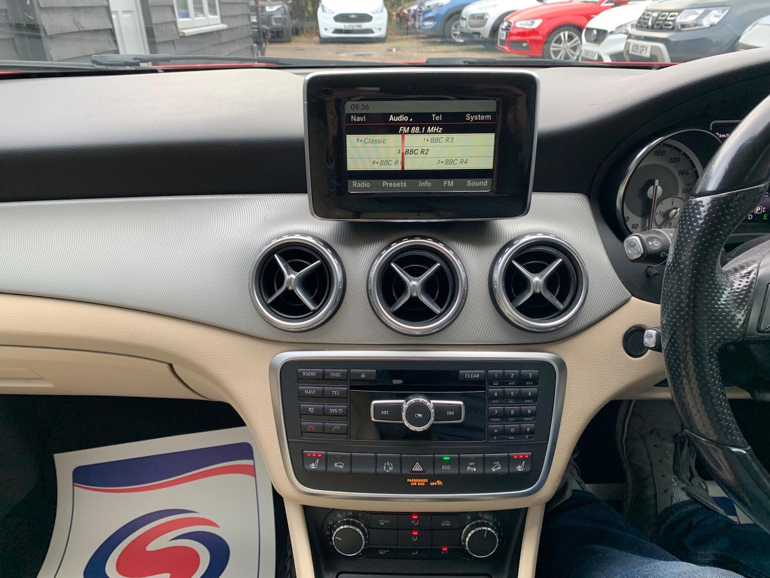 Used Mercedes-Benz GLA for sale - 76702303: Photo 11