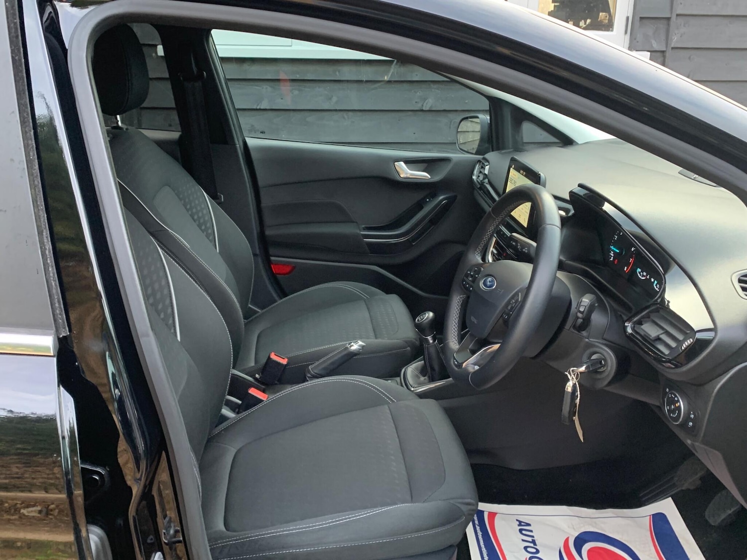 Used Ford Fiesta 2018 for sale - 76585210: Photo 14