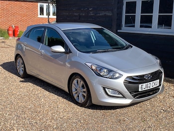 Used Hyundai i30 2012 for sale - 76072208: Photo