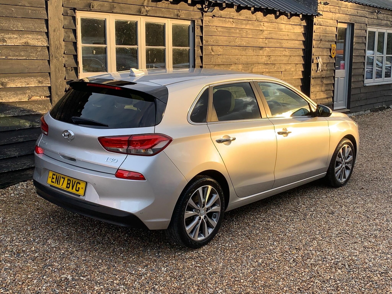 Used Hyundai i30 2017 for sale - 76377984: Photo 8