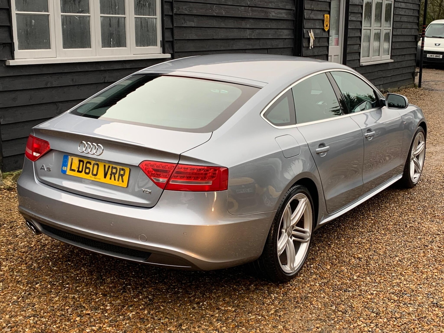 Used Audi A5 2010 for sale - 77238490: Photo 7