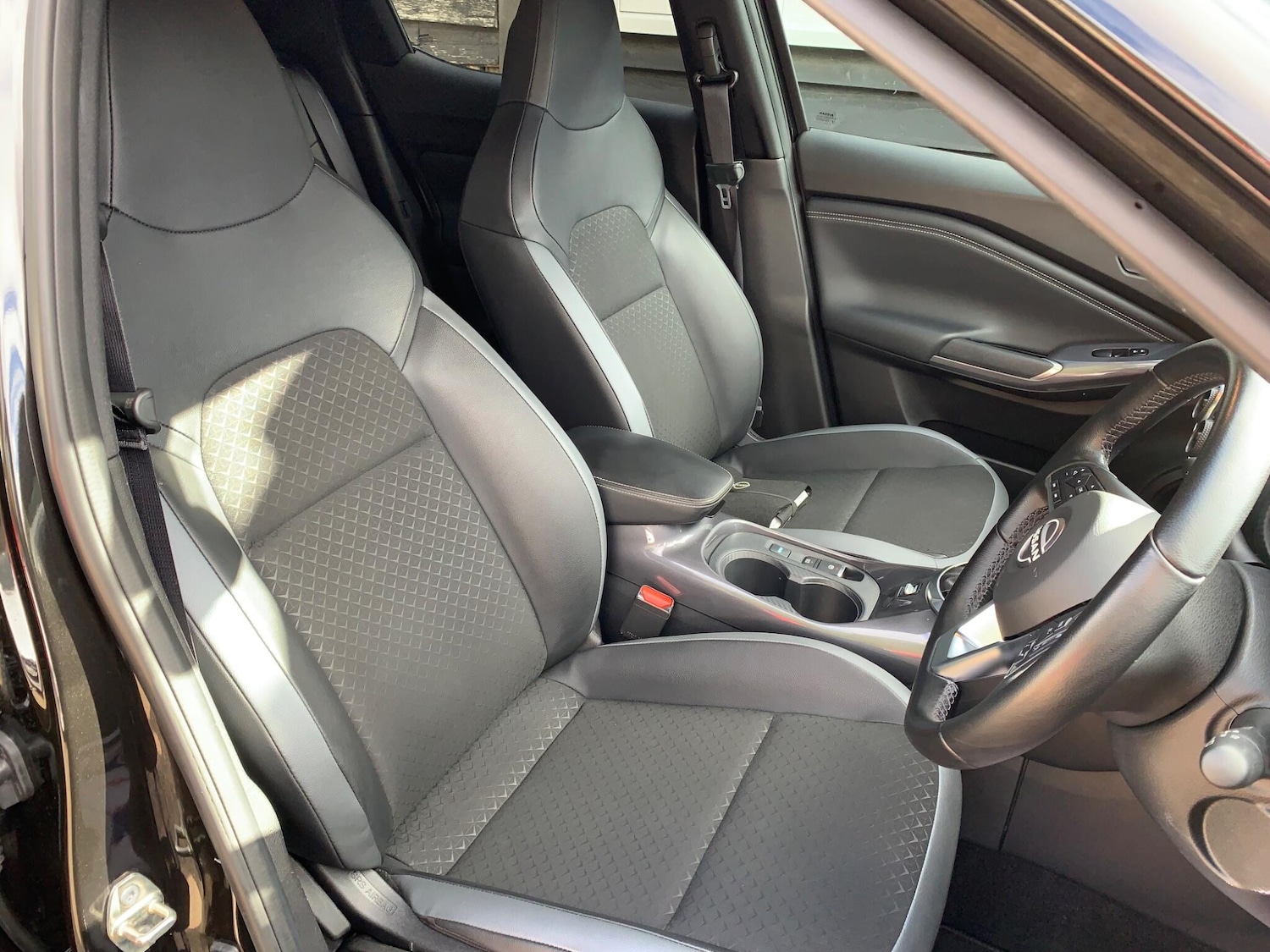 Used Nissan Juke 2023 for sale - 76377471: Photo 14