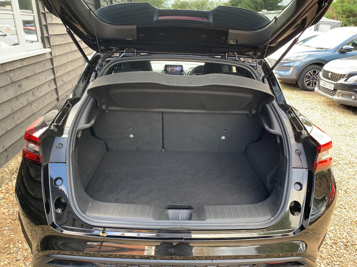 Used Nissan Juke 2023 for sale - 76377471: Photo 24