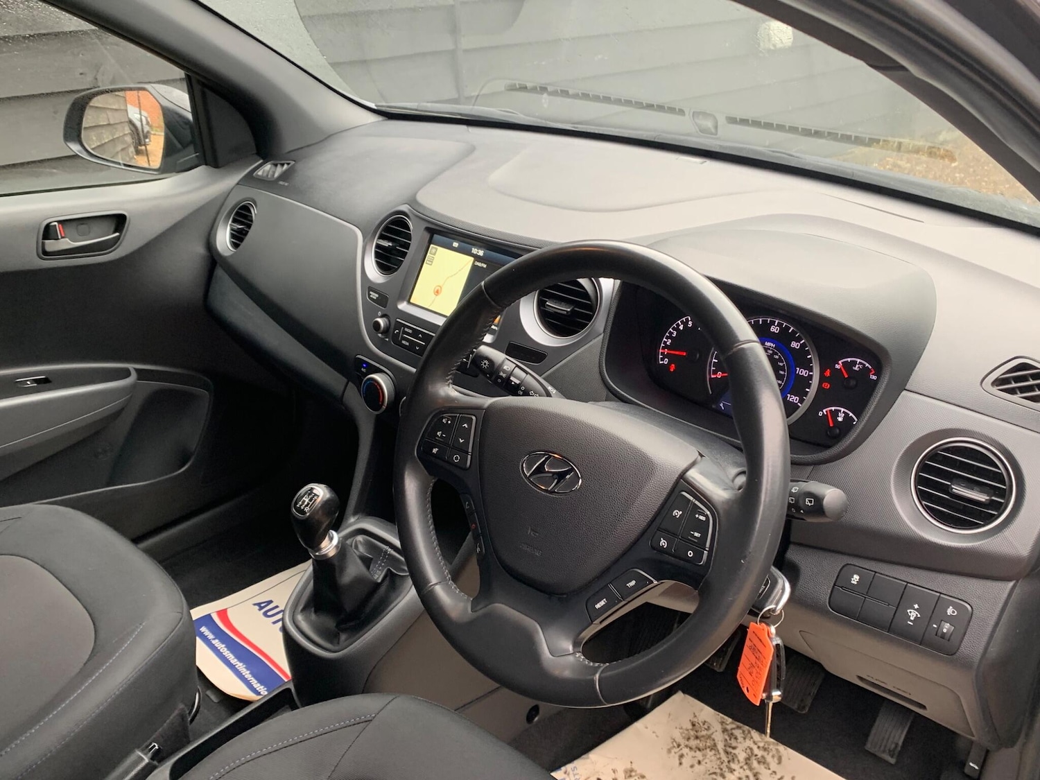 Used Hyundai i10 2019 for sale - 77144354: Photo 8