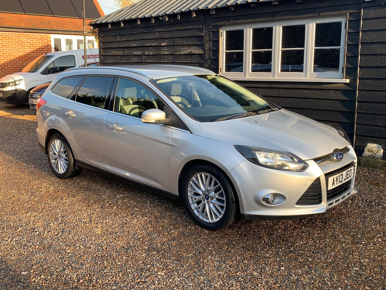 Used Ford Focus 2013 for sale - 76780753: Photo 5