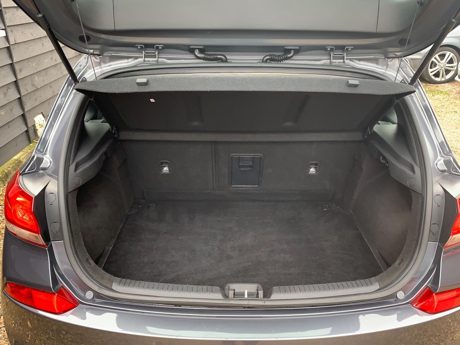 Used Hyundai i30 2017 for sale - 76976653: Photo 29