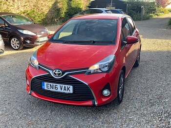 Used Toyota Yaris 2016 for sale - 78374987: Photo