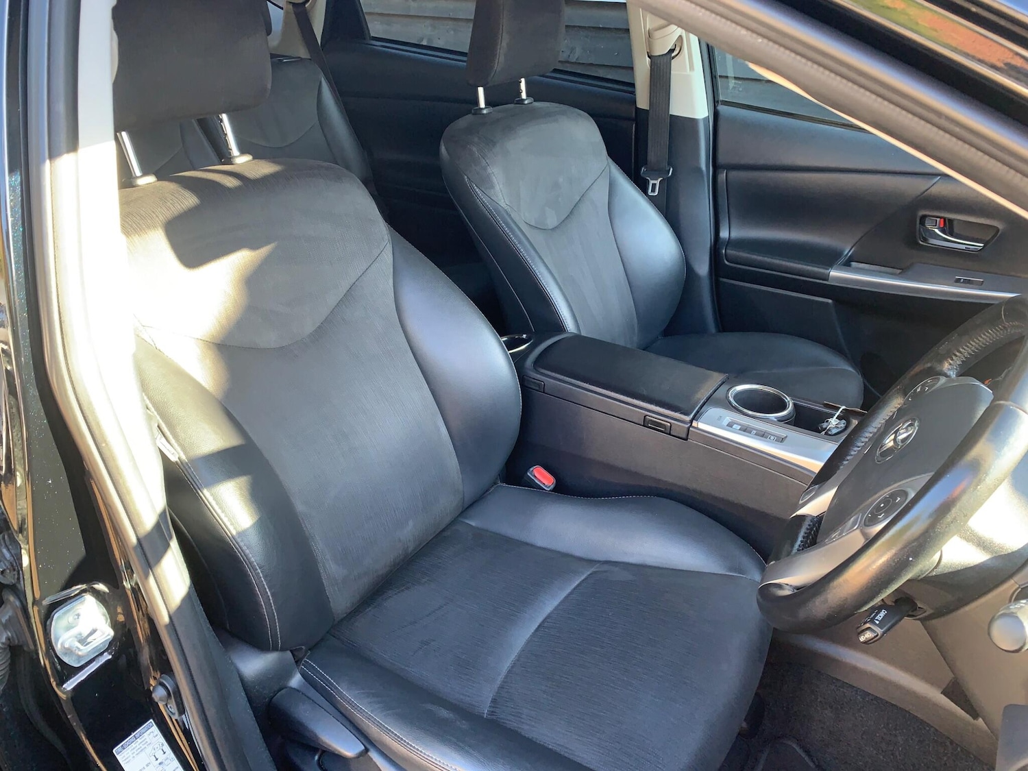 Used Toyota Prius+ 2015 for sale - 76644762: Photo 10