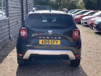 Used Dacia Duster 2019 for sale - 75884127: Photo
