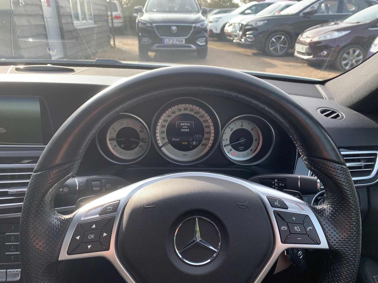 Used Mercedes-Benz E Class 2015 for sale - 77586626: Photo 26