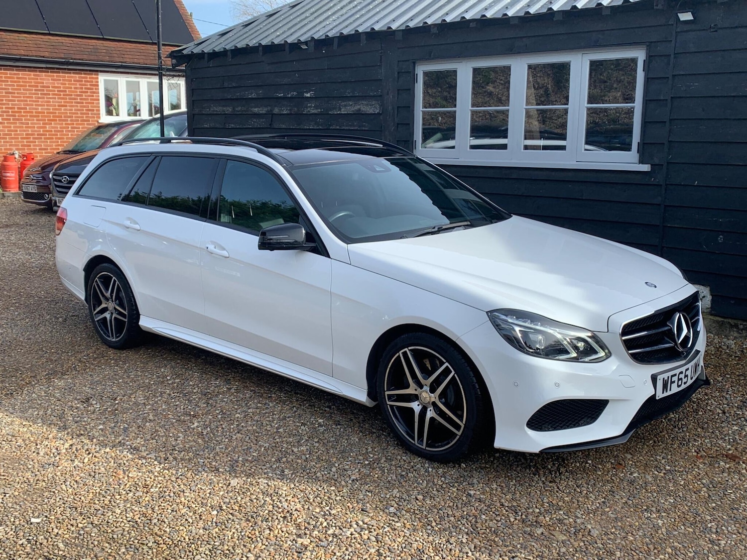 Used Mercedes-Benz E Class 2015 for sale - 77586626: Photo 5