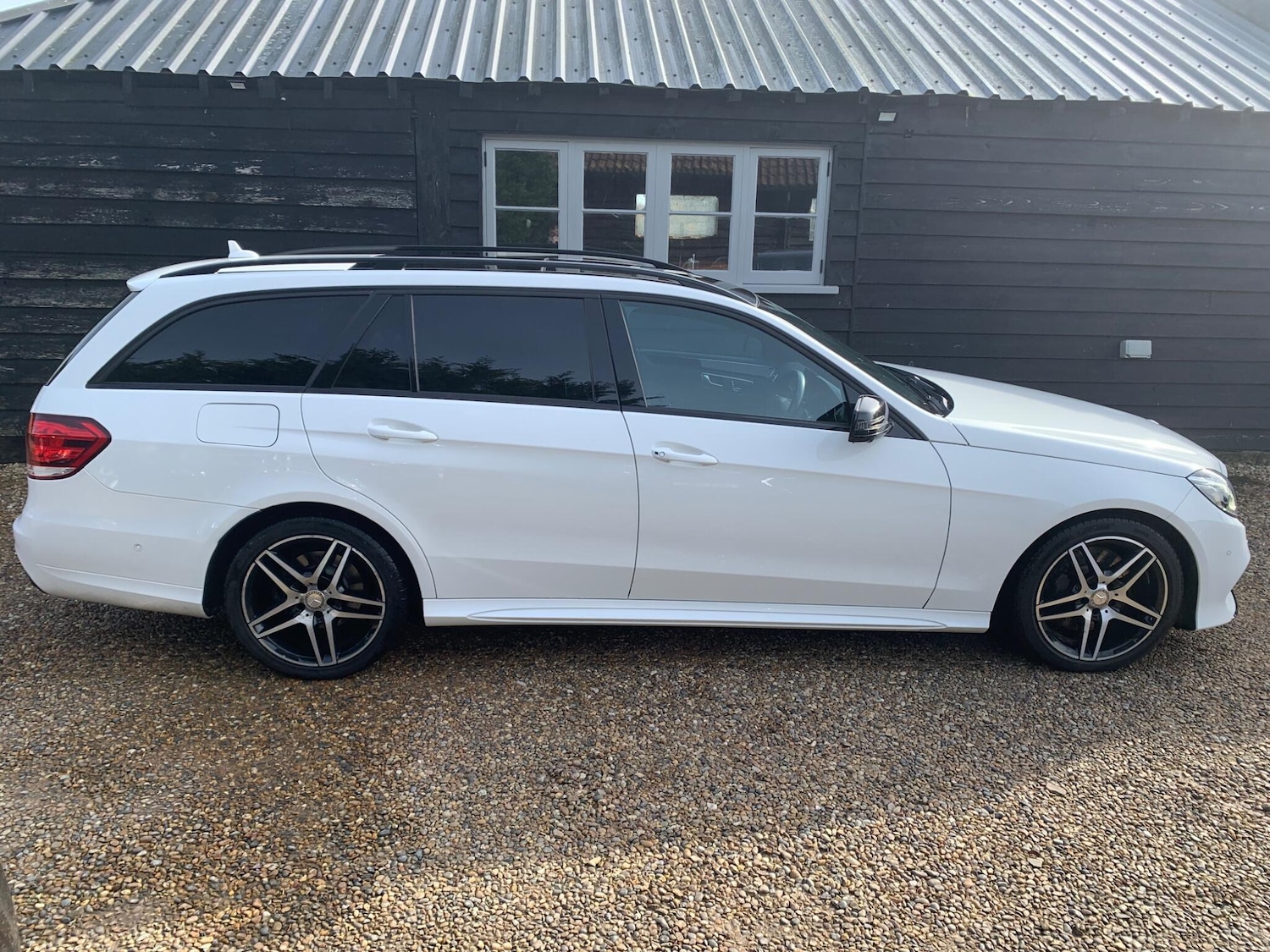 Used Mercedes-Benz E Class 2015 for sale - 77586626: Photo 8