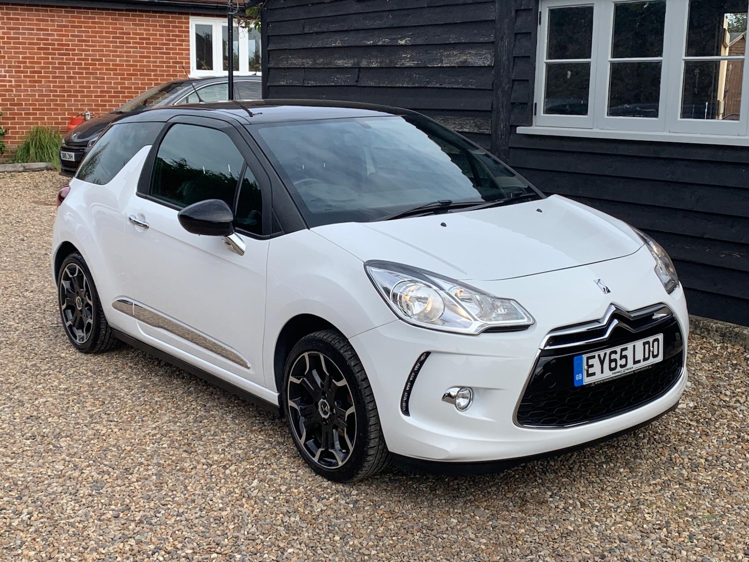 Used DS Automobiles DS 3 2015 for sale - 76175424: Photo 1