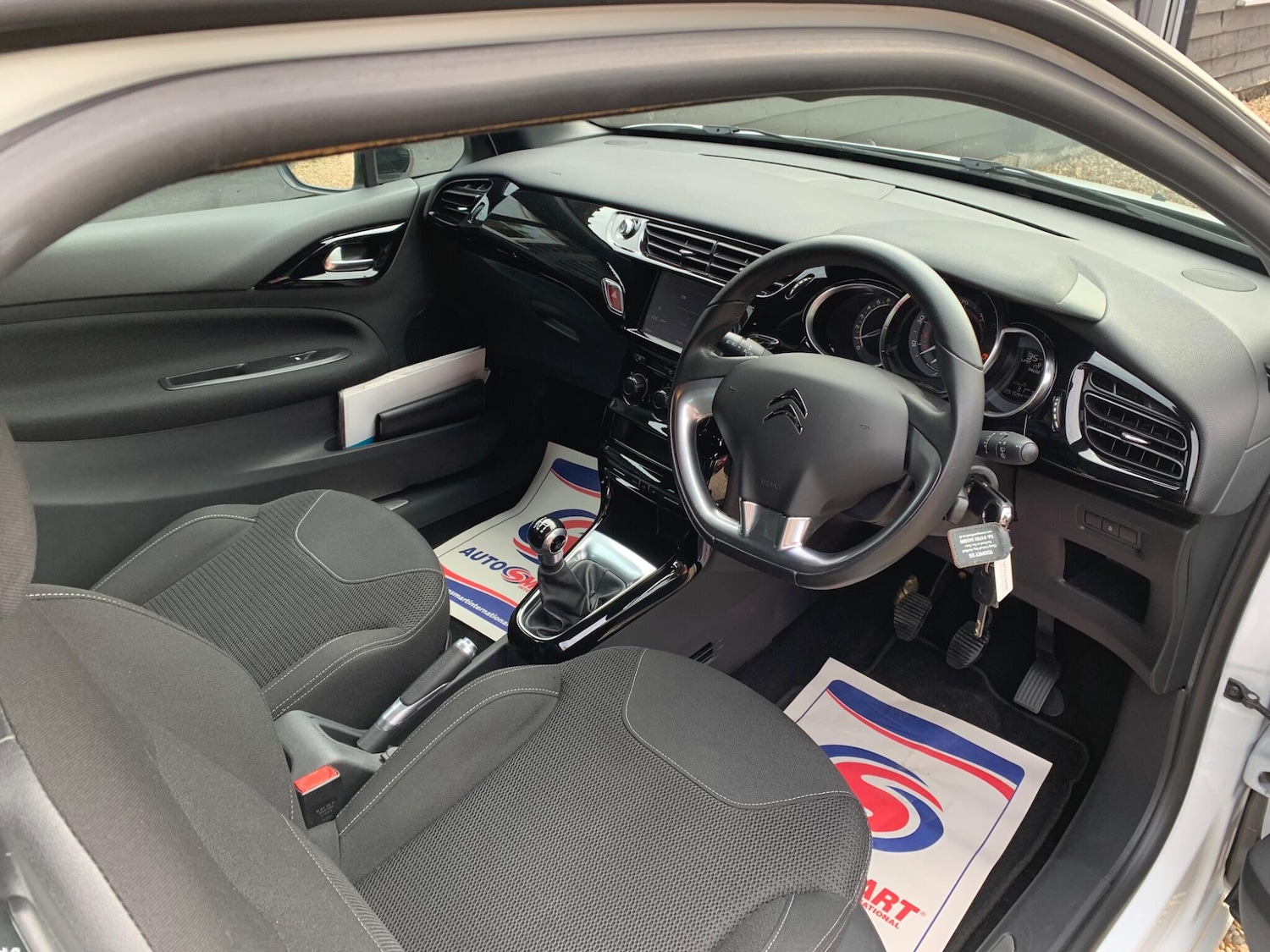 Used DS Automobiles DS 3 2015 for sale - 76175424: Photo 9
