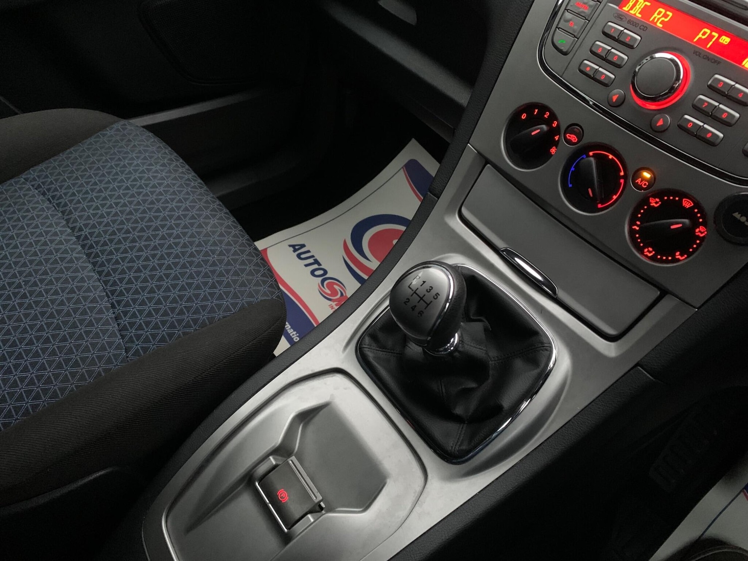 Used Ford Galaxy 2009 for sale - 76952359: Photo 11