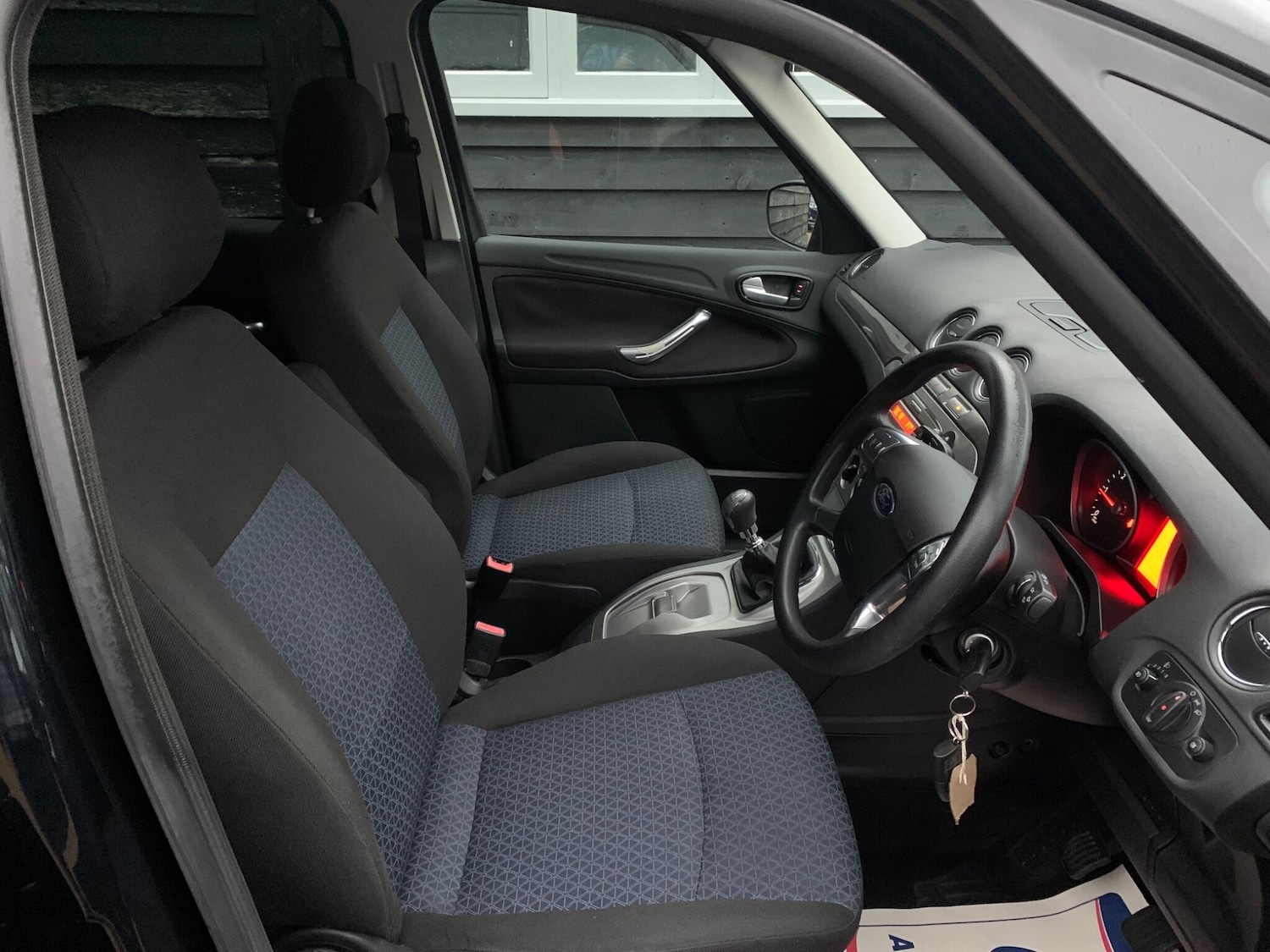 Used Ford Galaxy 2009 for sale - 76952359: Photo 12