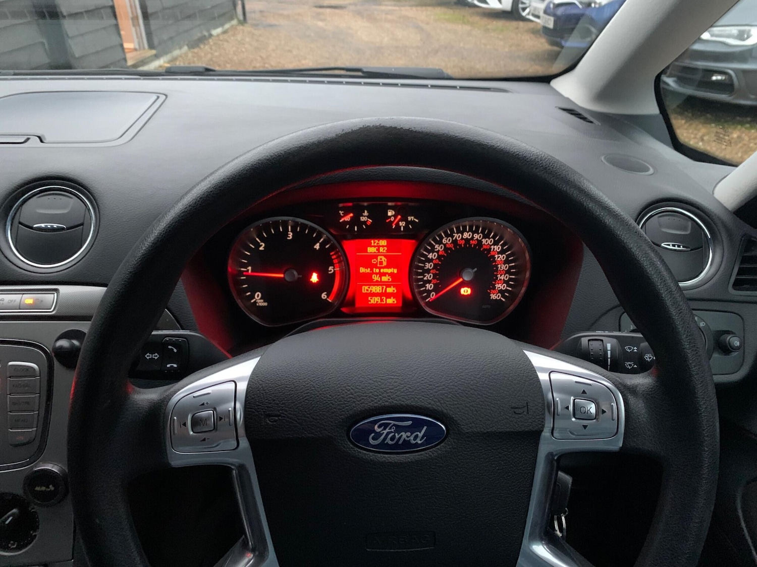 Used Ford Galaxy 2009 for sale - 76952359: Photo 19