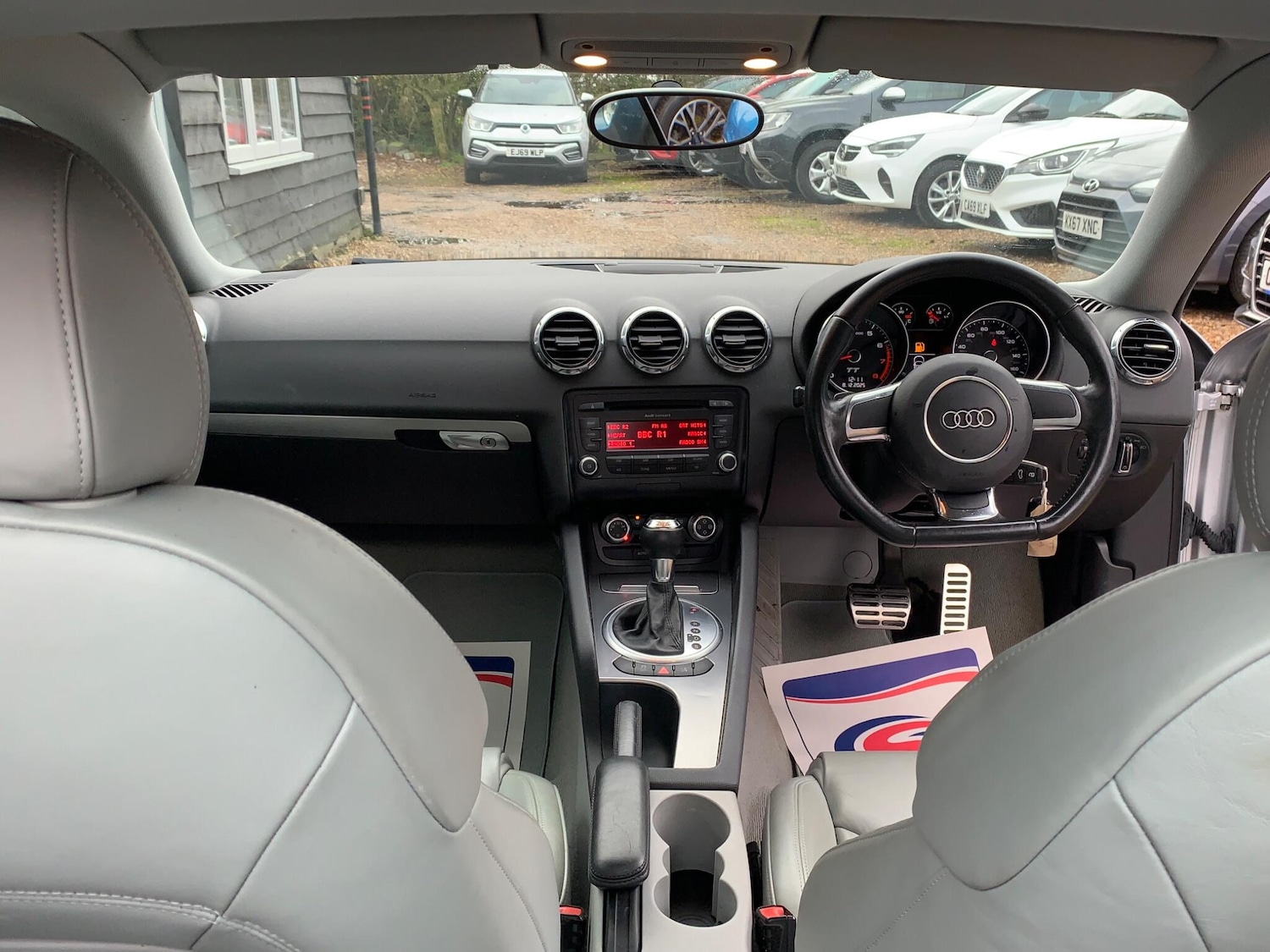 Used Audi TT 2011 for sale - 76913149: Photo 10