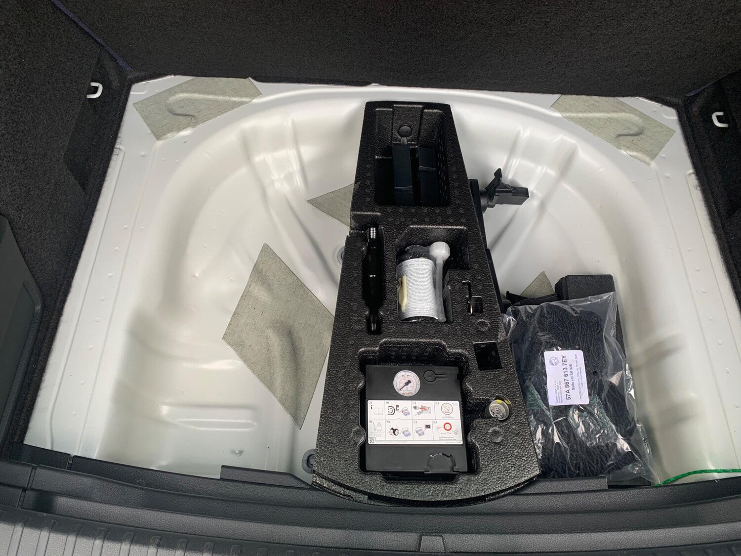 Used Skoda Karoq 2022 for sale - 76456909: Photo 25