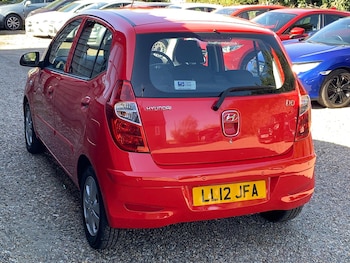 Used Hyundai i10 2012 for sale - 78430110: Photo