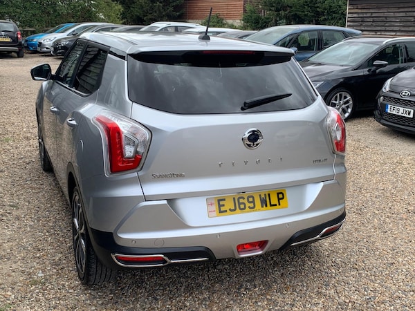 Used Ssangyong Tivoli 2020 for sale - 75697085: Photo 4