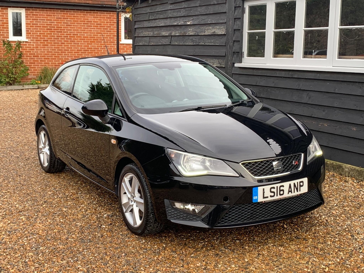 Used SEAT Ibiza 2016 for sale - 76913398: Photo 1