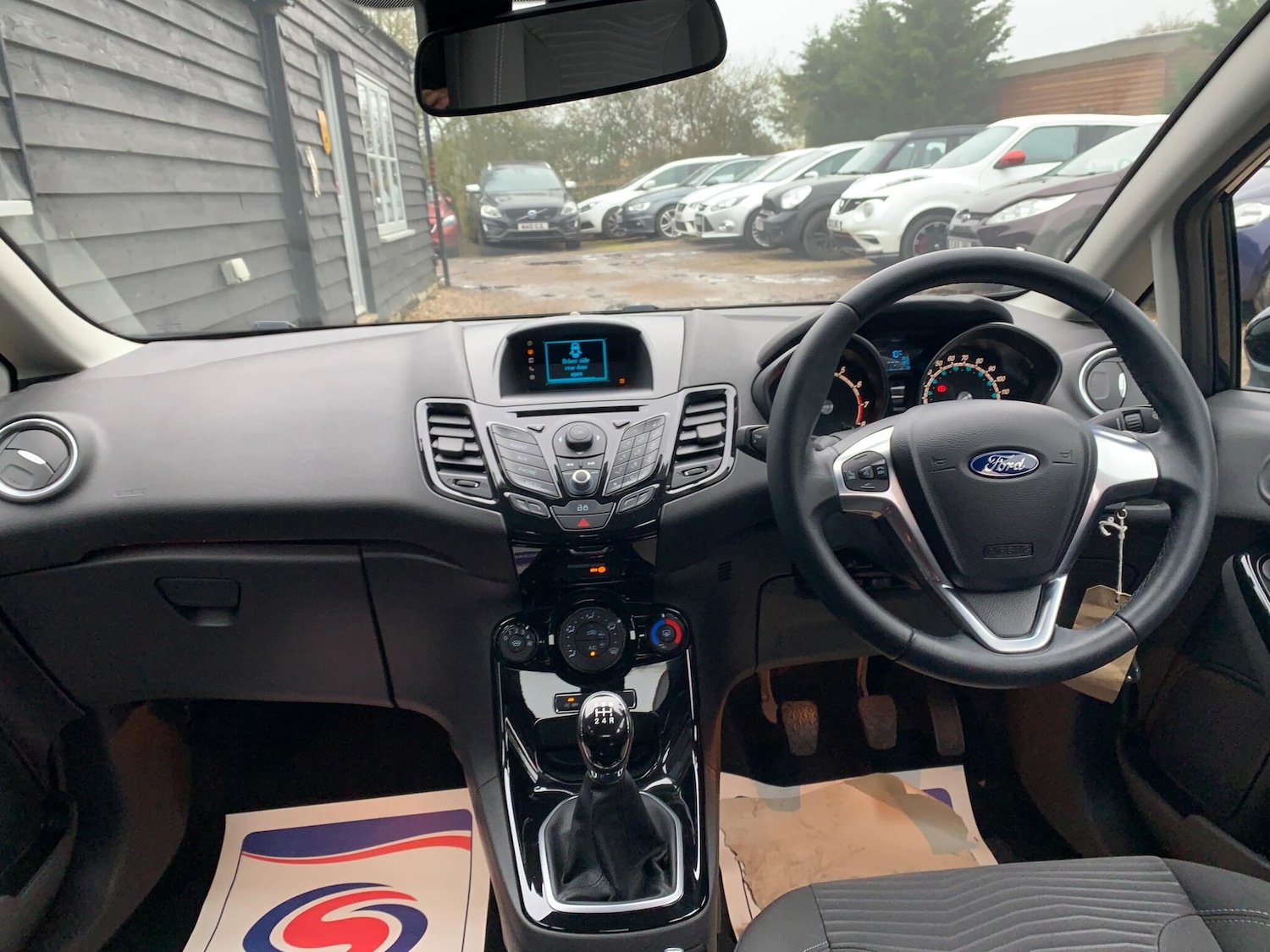 Used Ford Fiesta 2015 for sale - 77799373: Photo 10