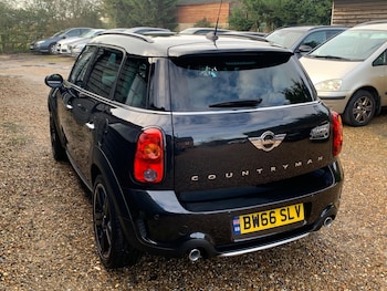 Used MINI Countryman 2016 for sale - 77305824: Photo