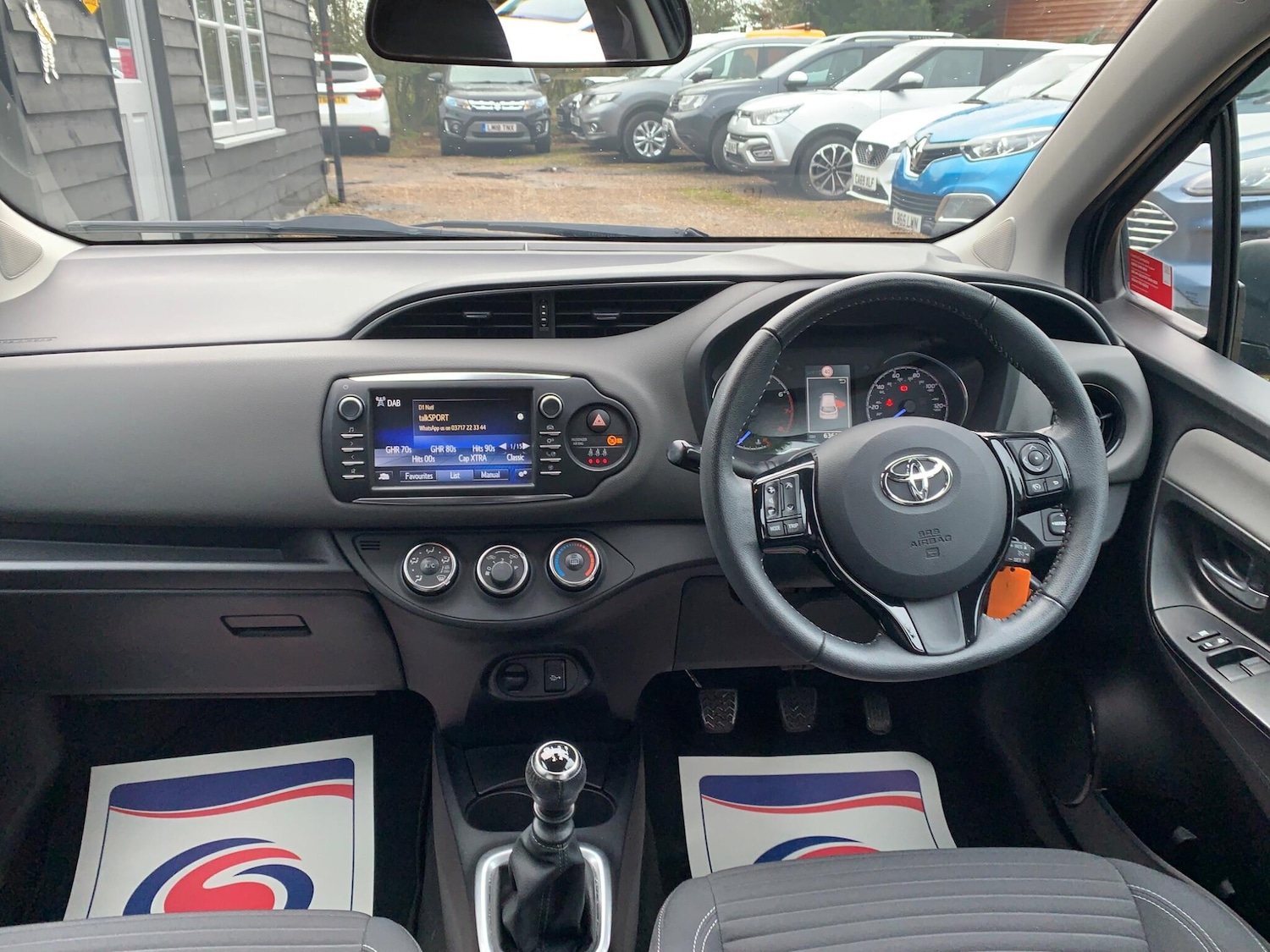 Used Toyota Yaris 2020 for sale - 76667027: Photo 10