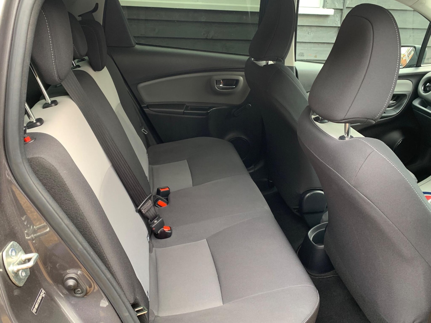 Used Toyota Yaris 2020 for sale - 76667027: Photo 14