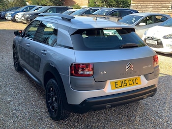 Used Citroen C4 Cactus 2015 for sale - 76109508: Photo