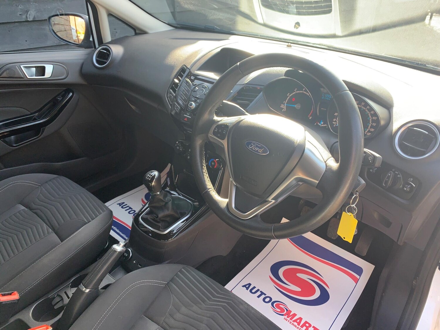 Used Ford Fiesta 2015 for sale - 77683025: Photo 10